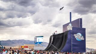 FMX Quarterpipe Hits New Heights | Nitro World Games 2018