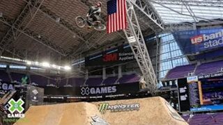 Godziek qualifies first in BMX Dirt | X Games Minneapolis 2019