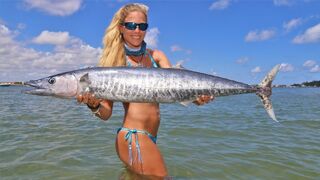 Offshore WAHOO Fishing and Sandbar Party Video