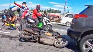 EPIC, ANGRY, FUNNY & KIND MOTORCYCLE MOMENTS 2020 [Ep.#37]